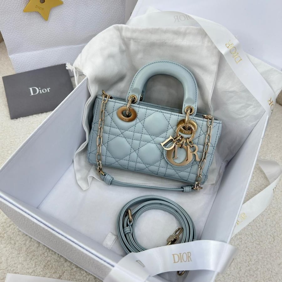 شنطة Dior