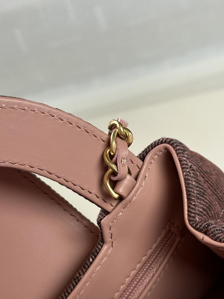 شنطة Chanel