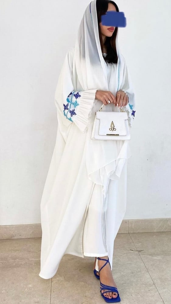 كريب سعودي خفيف كسرات بالكم وتطريز