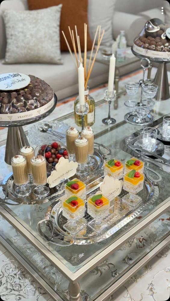 طقم طاولات ٥ قطع