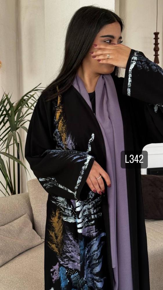 عباية كريب سبشل تطريز رسم وشك يدوي قصة ستريت عادية