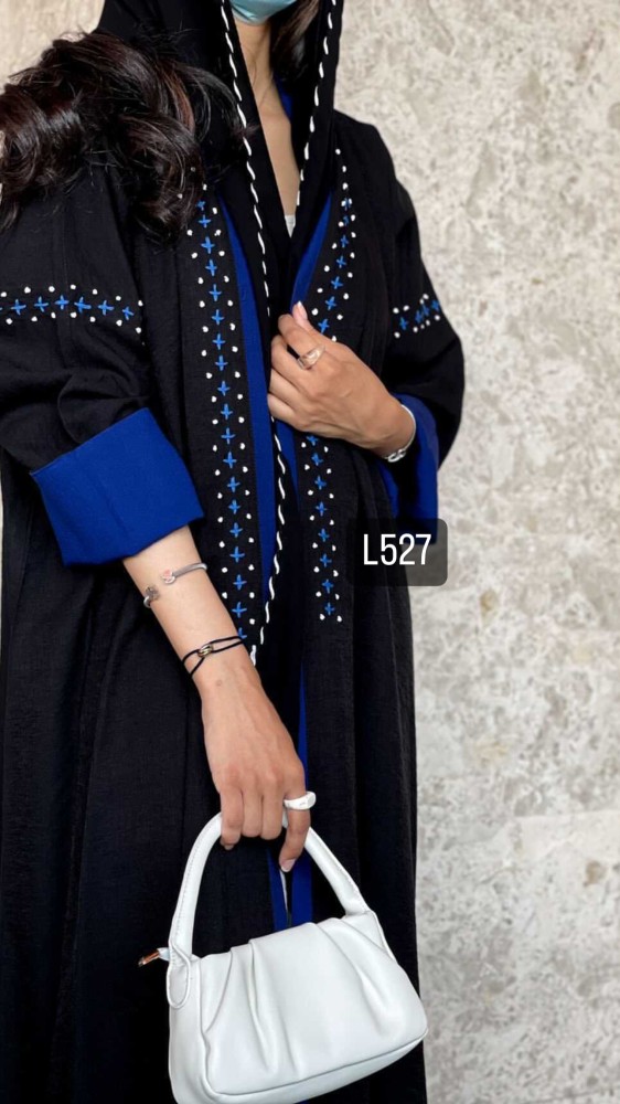 Abaya crepe Balqis, plain, thread detail, ordinary story, street