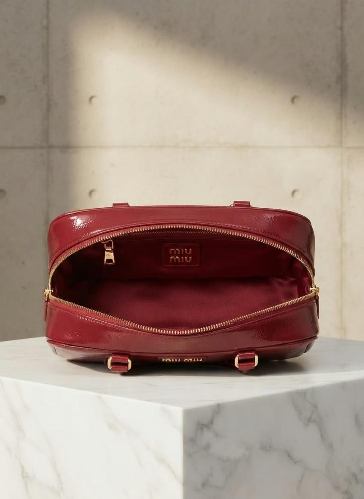 MIU MIU