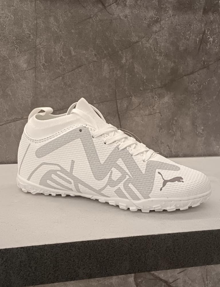 Football shoe