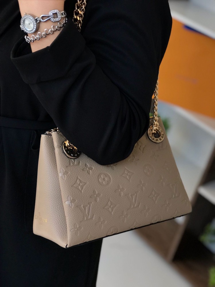 حقيبة نسائية
