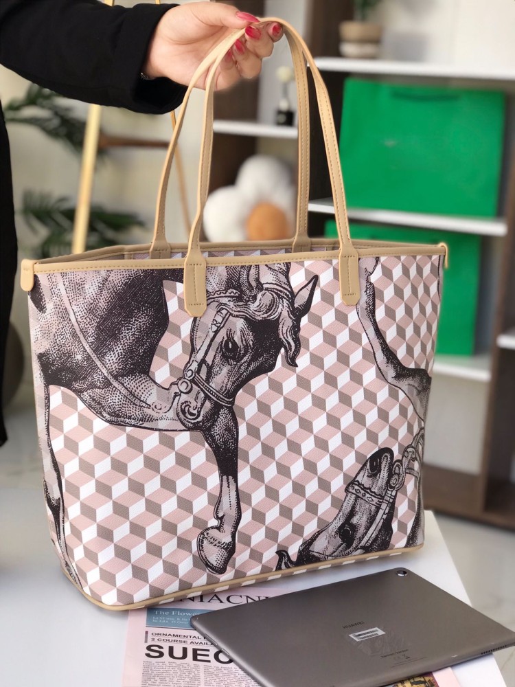 Baq Raspberry Bag