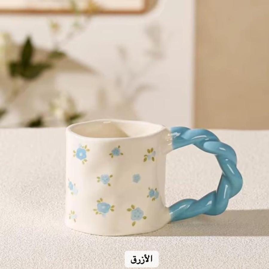 كوب إبداعي زهور