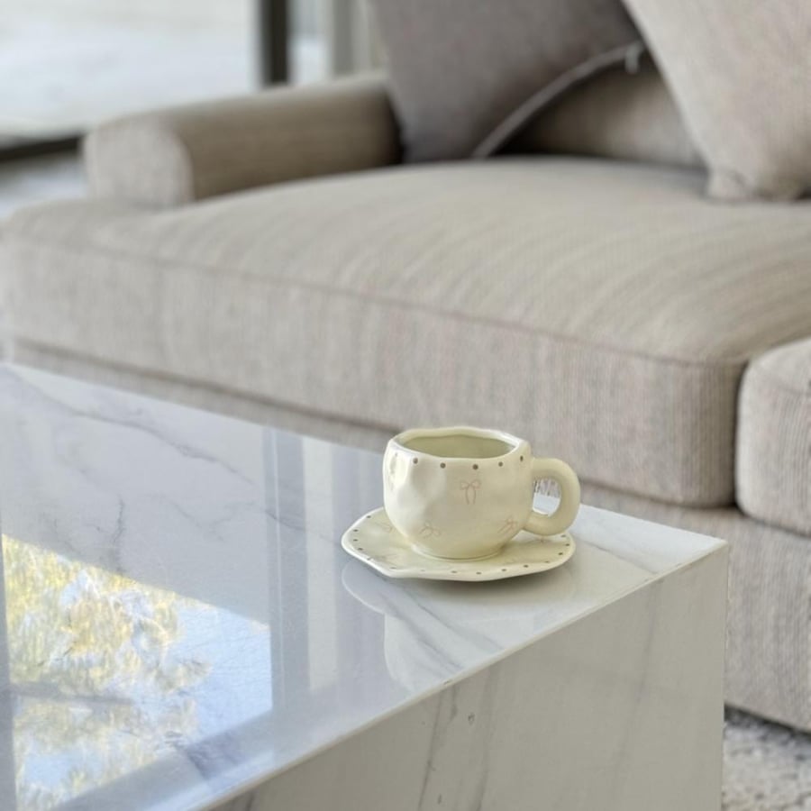 Luxurious cup
