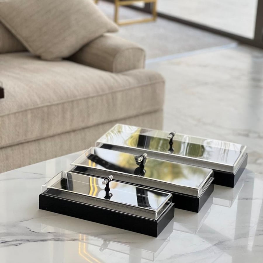 Wooden tray with acrylic cover