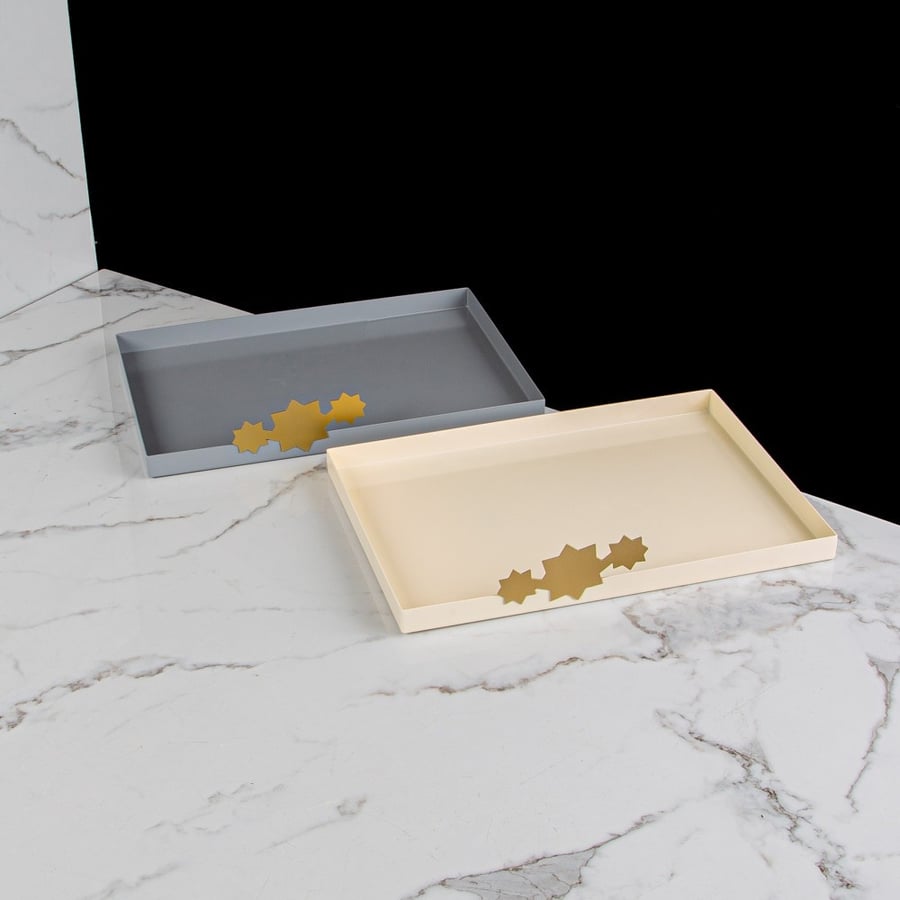 Rectangular serving tray