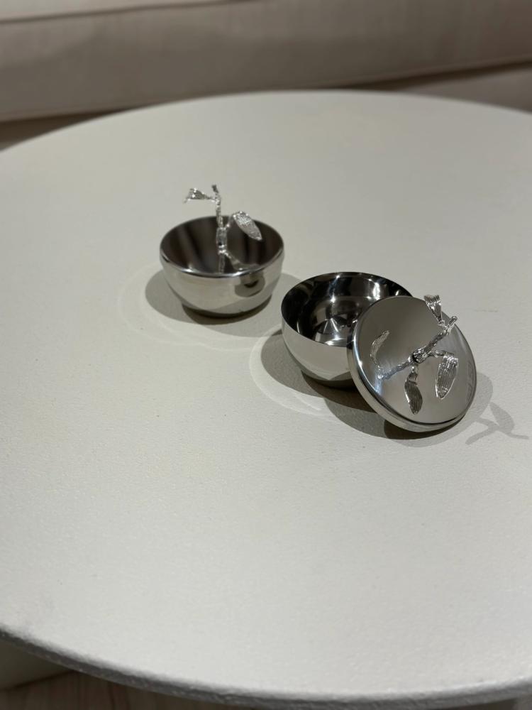 Metal gift