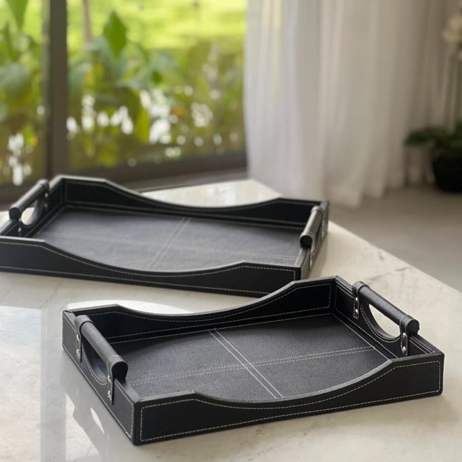 Serving tray