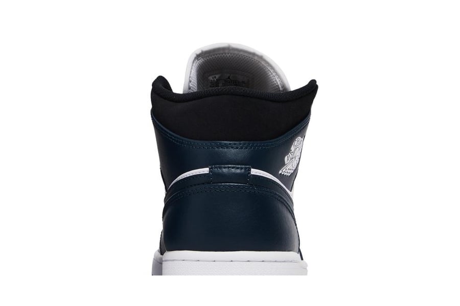 Air Jordan 1 Mid 'Armory Navy'