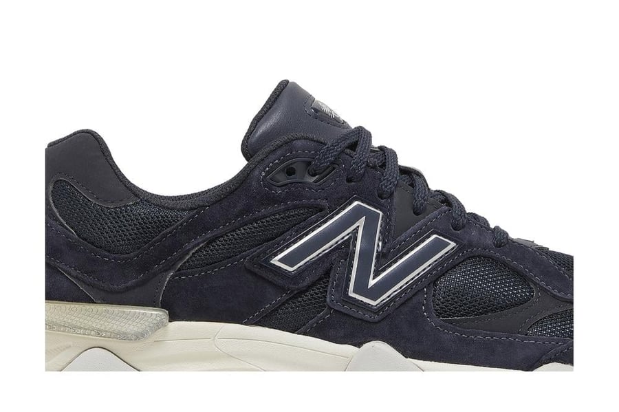 9060 'Eclipse Navy'