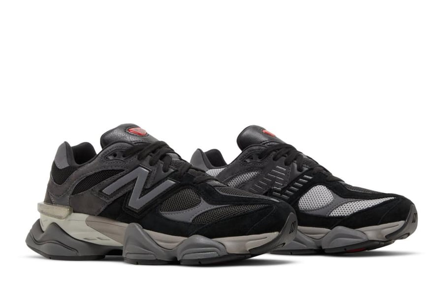 9060 'Black Castlerock'