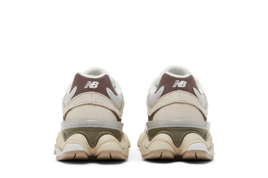 9060 'Grey Matter Timberwolf'