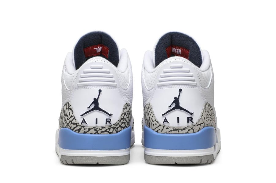 Air Jordan 3 Retro 'UNC'