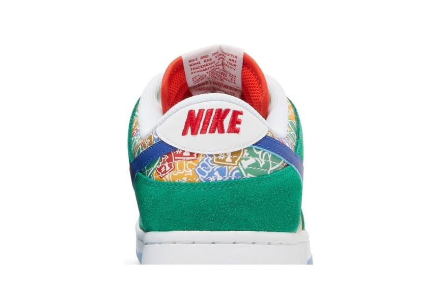 Dunk Low 'Foam Finger'