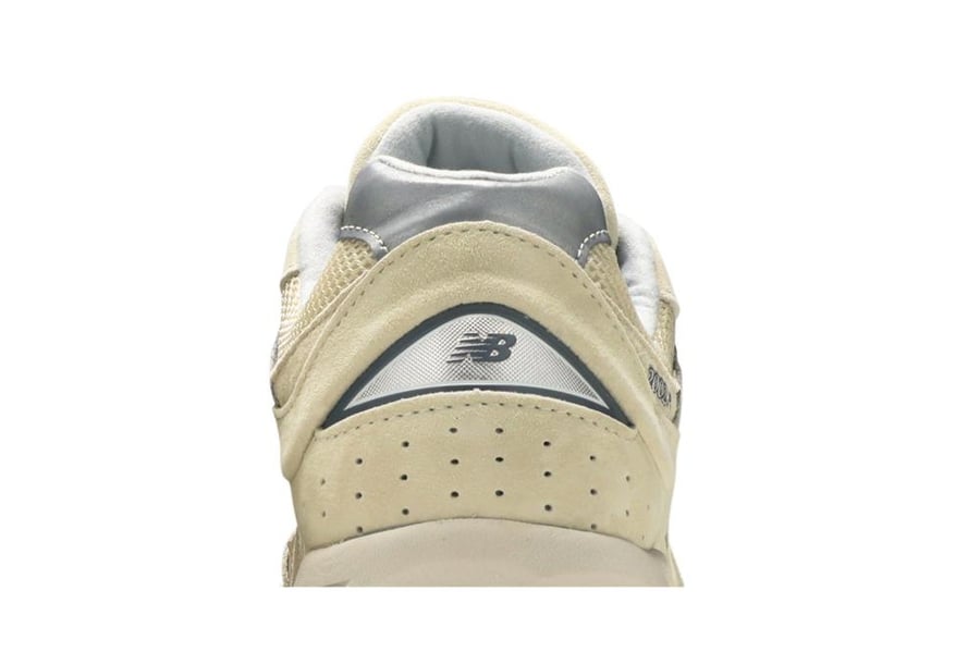2002 'Bone'