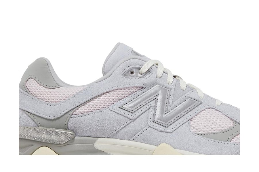 9060 'Granite'