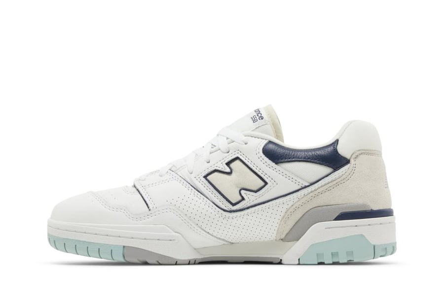 550 'White Winter Fog'