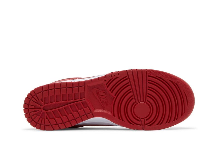 Dunk Low 'Gym Red'