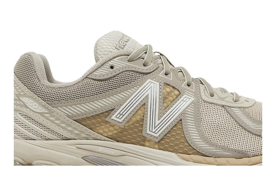 860v2 'Timberwolf Moonbeam'