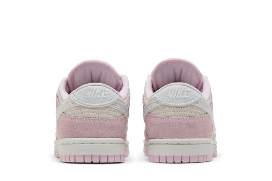 Wmns Dunk Low LX 'Pink Foam'