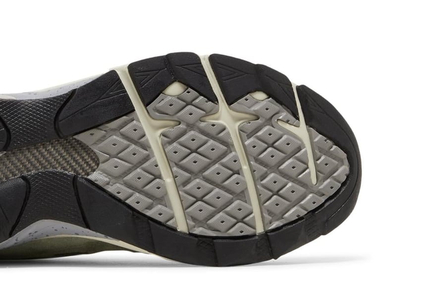 Patta x 990v3 Made in USA 'Keep Your Family Close'