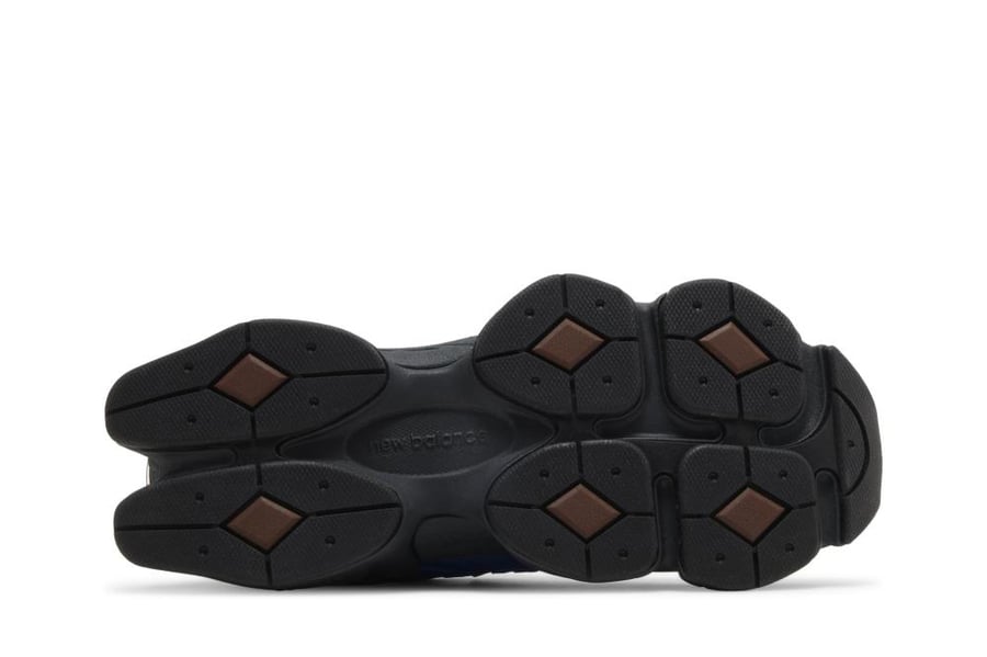 9060 'Dark Royal Brown'