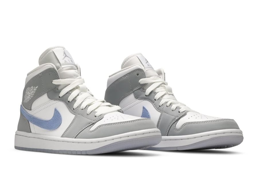 Wmns Air Jordan 1 Mid 'Wolf Grey Aluminum'