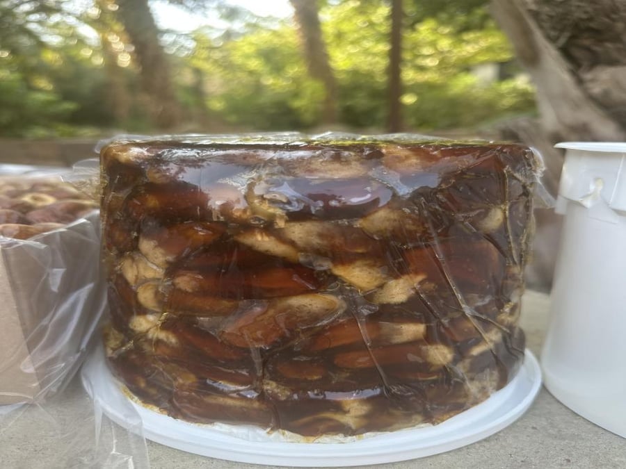 برني العيص الفاخر وزن 3 ك