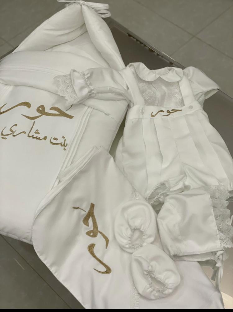طقم بنات باللون الأبيض مكون ٥ قطع