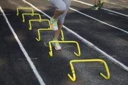 مجموعة حواجز سريعة قابلة للتعديل من ARTFit