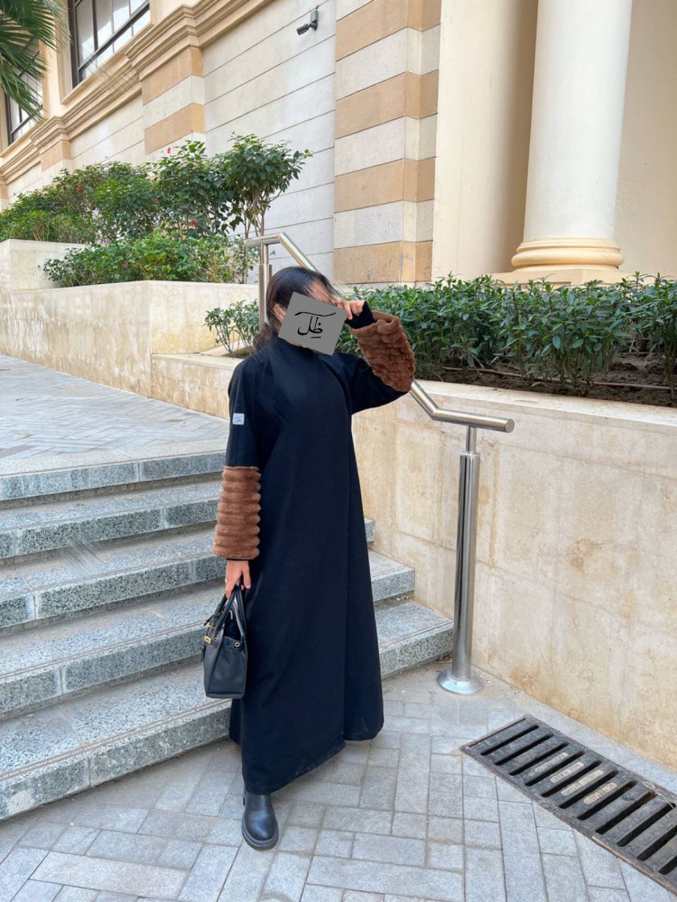 عباية E2