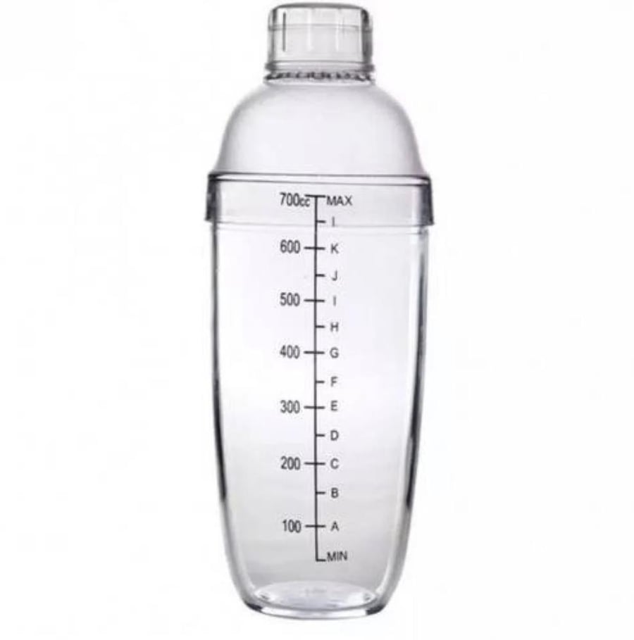 Plastic shaker 700 ml