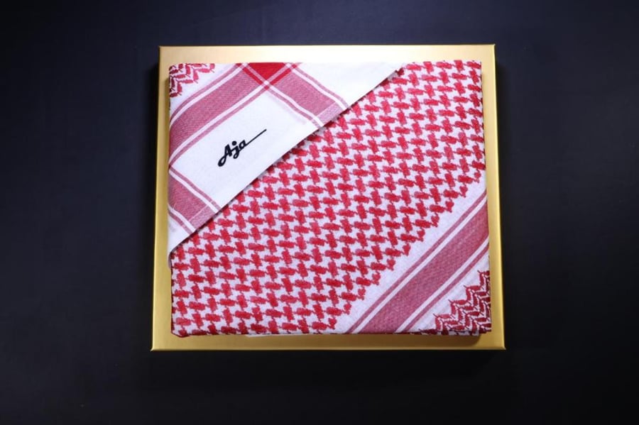 شماغ أجا 049