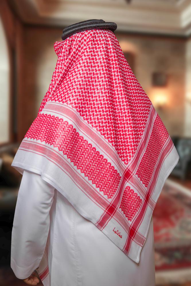 شماغ أجا 047