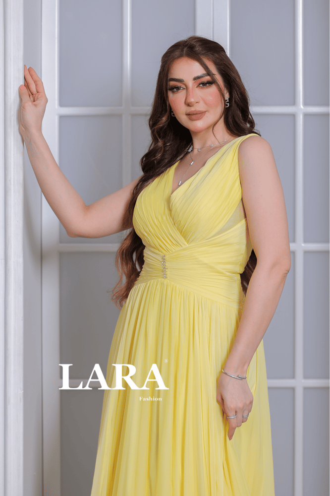 فساتين لارا LARA ازياء لارا LARA فساتين ملكة فساتين خطوبة فساتين تطريز