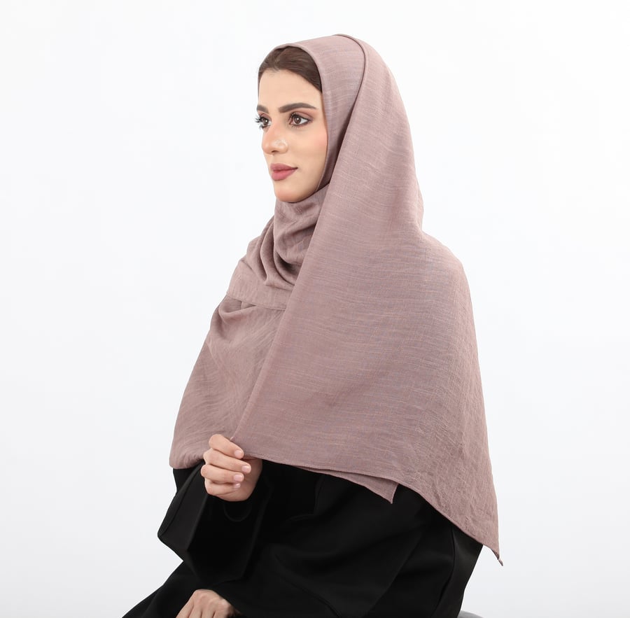 طرحة لينن سادة