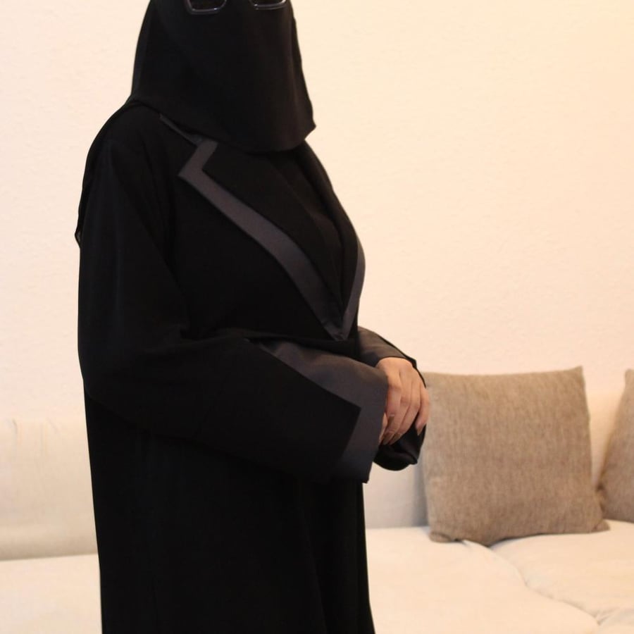 عباية نوره R63