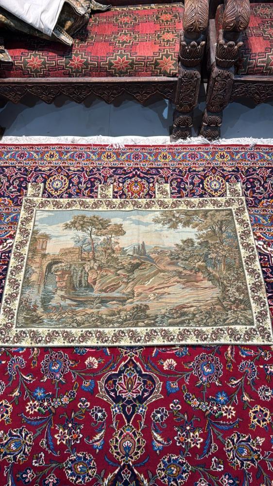 قطعة جدارية تراثية مبطنة برسمة طبيعية