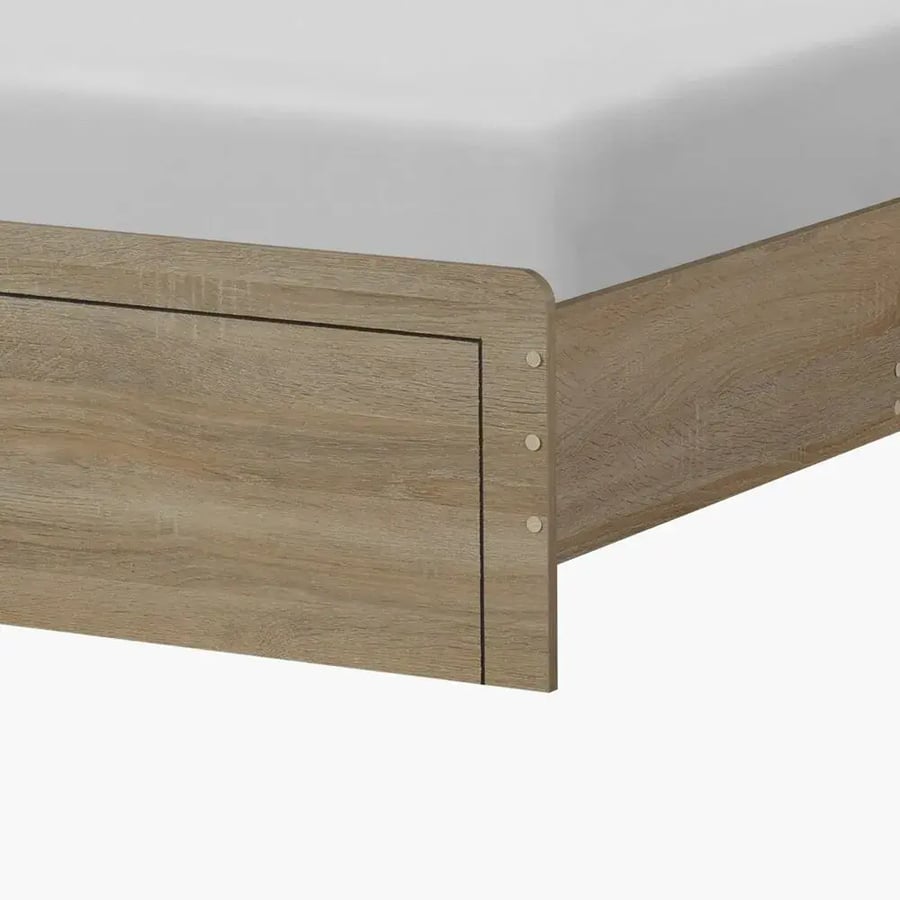 Queen bed from Oasis - 150x200 cm