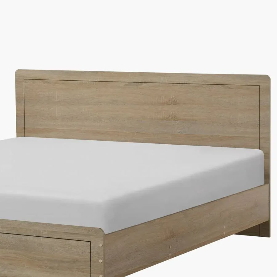 Queen bed from Oasis - 150x200 cm