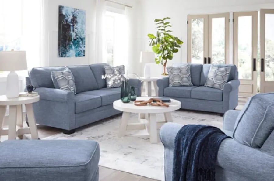 Karissa Manor sofa set