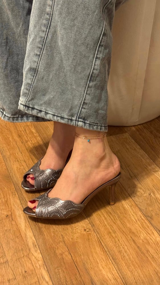 كعب اكوازورا (Aquazzura) الساحر - 2