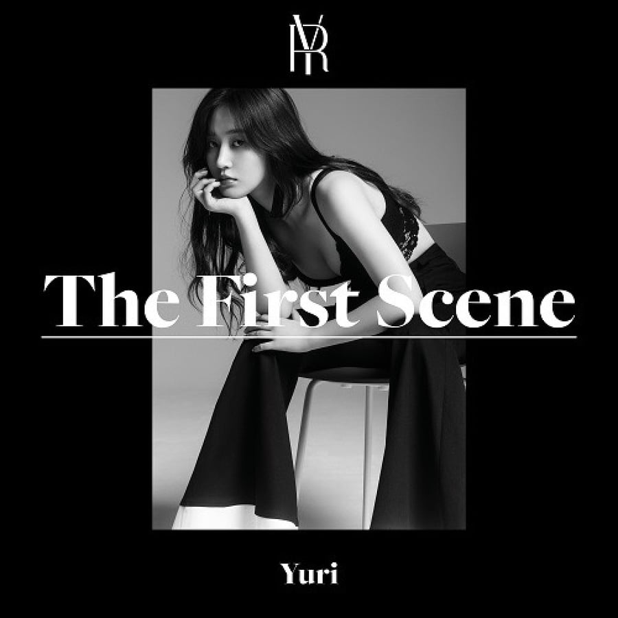 YURI SNSD - Album The First Scene