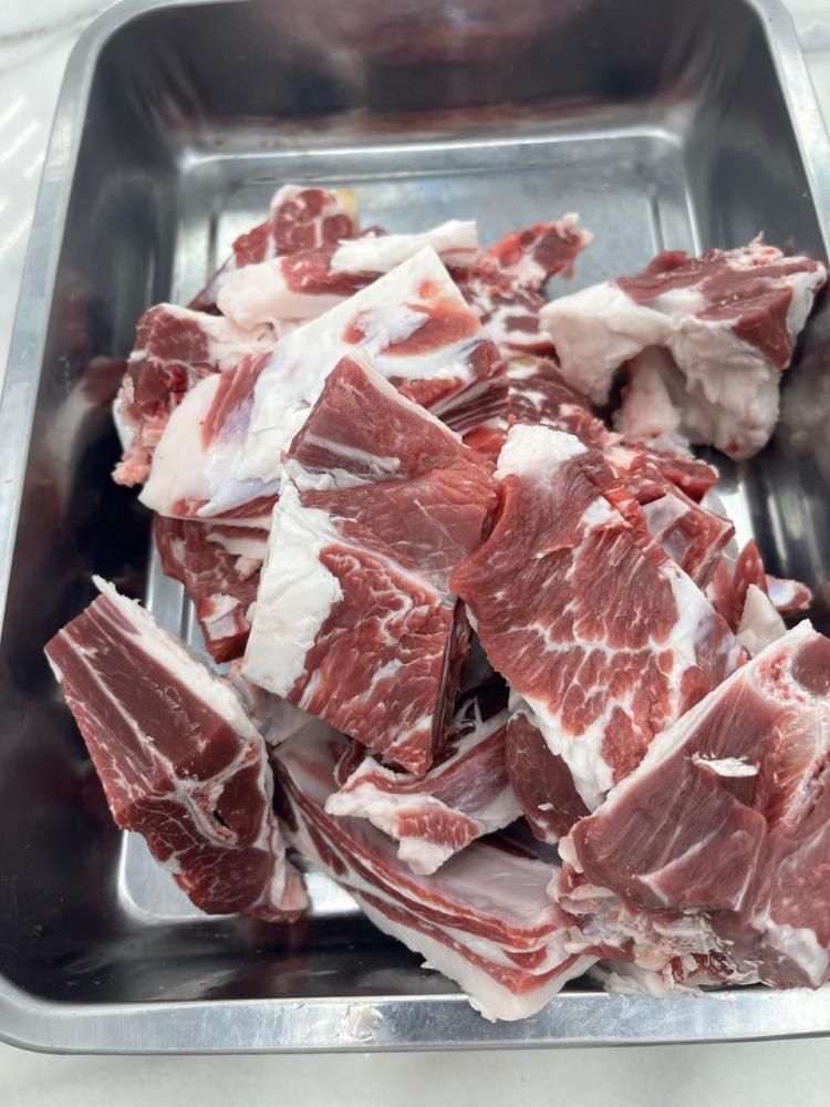 طليان سواكني تربيه مراح
