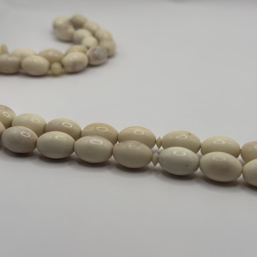 سبحة عظم جمل