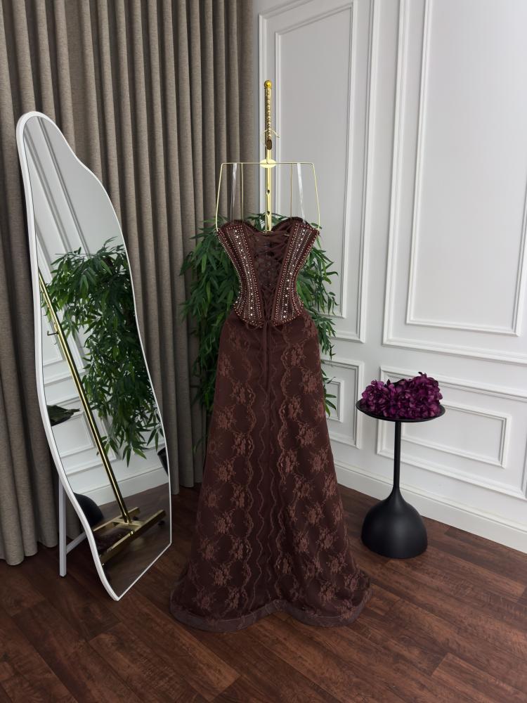 Embroidery set with zircon, lace, double layers, beige color, skirt, and long blouse, dress style.